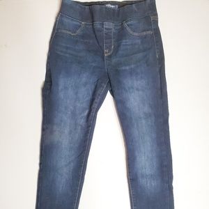 Old Navy Rockstar Skinny Jeans w/ Built In Sculpt